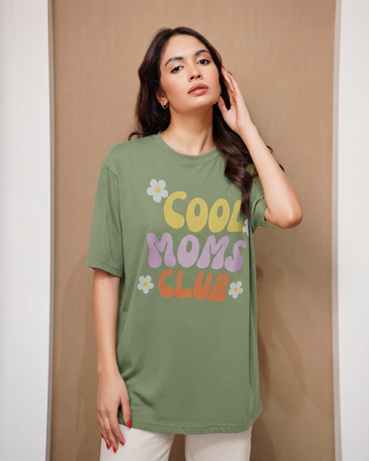 COOL MOMS CLUB T-SHIRT