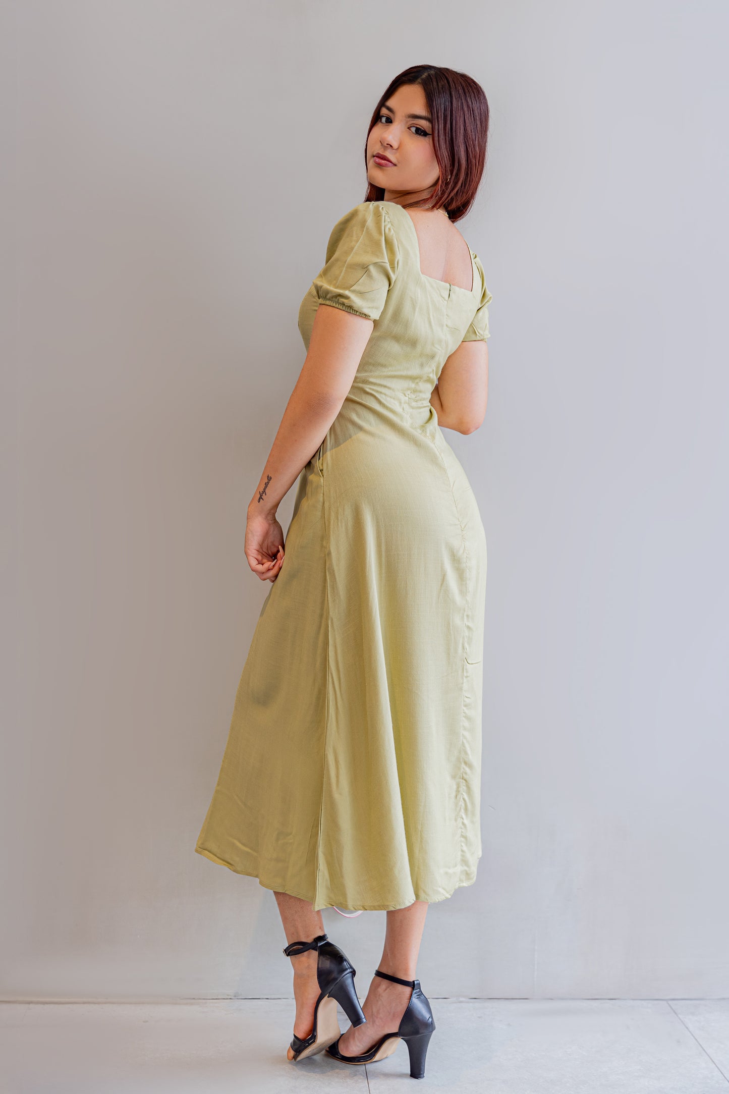 OLIVE GRACE MIDI DRESS